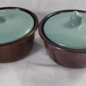 Red Wing USA Pottery Vintage Village Green 2 Quart Round Covered Casserole Dish